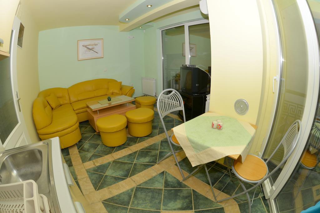 Rooms And Apartaments De Niro トルペチャ 部屋 写真