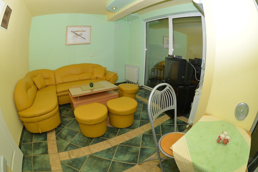 Rooms And Apartaments De Niro トルペチャ 部屋 写真